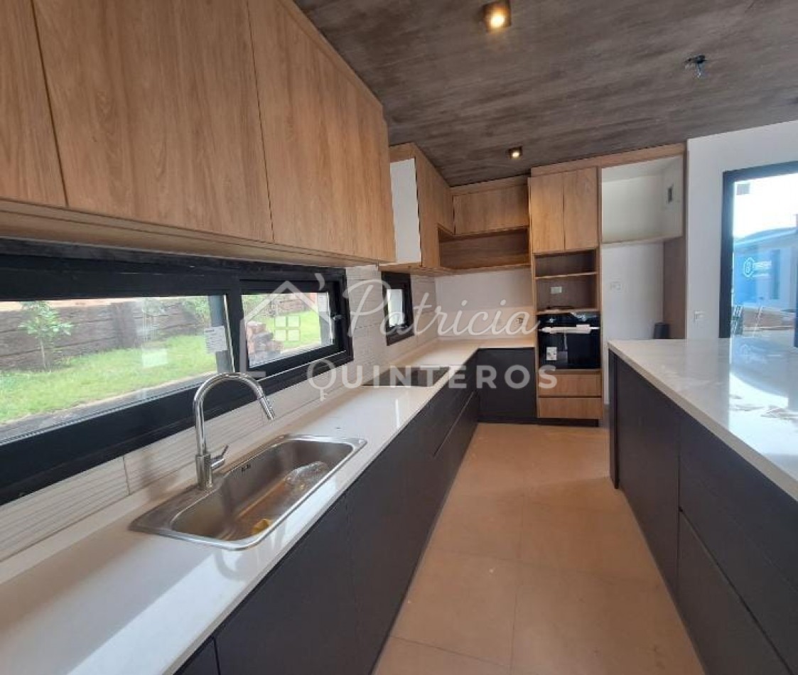 Casa en venta - a estrenar