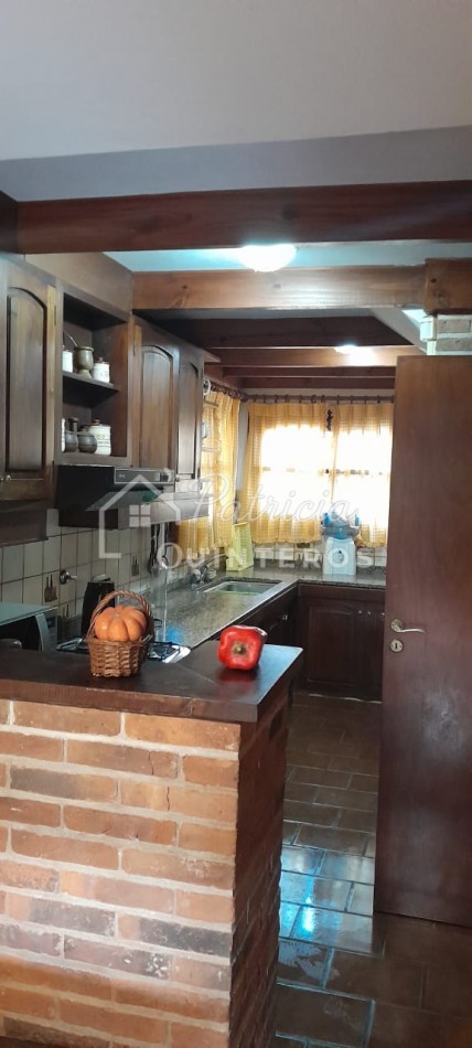Chalet en alquiler y venta